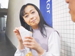 〖熟女ナンパ〗熟れたカラダを求められるなんて、ちょっぴり嬉しいわ