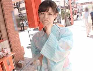 浴衣姿の２３歳お姉さんを街角ナンパして明るいうちからホテルＩＮ♡胸をはだけてねっとりフェラしたら騎乗位ＳＥＸでガチ絶頂