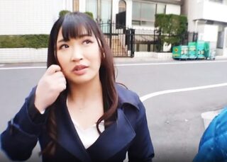 【OL・わかさん】このドエロな下着は機会を逃さないための必需品！仕事も！ちんぽも！どっちも同じじゃん！ww