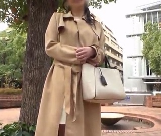 【人妻ナンパ巨乳】オシャレして浮気相手と落ち合い寝取られる美乳妻
