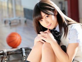 転校生はグラビアアイドル！清純そうなルックスなのに恋愛禁止で欲求不満だった件ｗｗｗ高橋しょう子