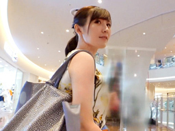洗練された美女がナンパされて大人のオモチャのモニター→それだけで済むはずもなく・・・