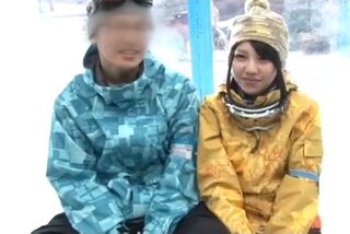〈MM×パイパン女子〉仕事で芋を植えてる芋娘。ところが剥いてみたら美乳パイパン上玉！種付けヤ！ww
