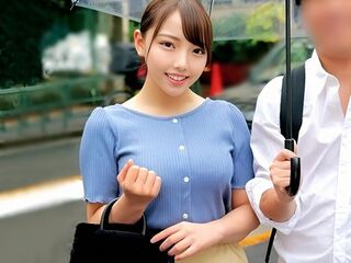 ＜素人ナンパ＞友達vs性欲‼羞恥オイルマッサージのエロ企画で連続中出し‼騎乗位素股で発情したデカ尻が連続射精で大量潮吹き