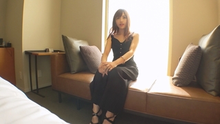 【初撮り】【関西弁ギャル】【美白モデル体型】明るい雰囲気の素人ギャル。実は経験少なめ。人生で初めて尽くしの体験に驚きっぱなし。ネットでAV応募→AV体験撮影 1032