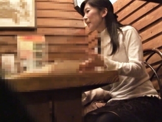 〖熟女ﾅﾝﾊﾟ〗熟年夫婦を口説いて、夫に見られながらNTR 初めての快楽にイキまくる
