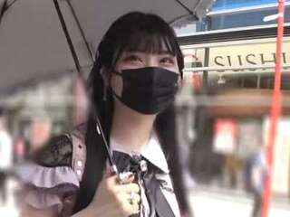 素人企画で色白ピンク乳首ちゃんがえちえちSEX！軽イラマチオ！乱交ギシギシ乳寄せ正常位で顔射！