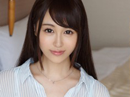 不倫サイトで知り合った人妻の彼女は見た目からは想像できないほどの性欲の持ち主