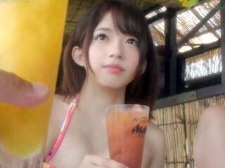 乳首がめちゃくちゃ敏感な素人ギャルｗｗｗナンパしてノリノリ即ハメ！獣級の性欲！強烈な腰使いで精子を搾りにくる