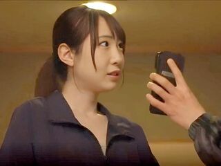 『生徒にセクハラしてたな…』盗撮映像で女教師を脅迫！鬼畜DQNの肉便器にされたエロ貧乳を夜這い強姦…絶倫3Pで輪姦レイプ
