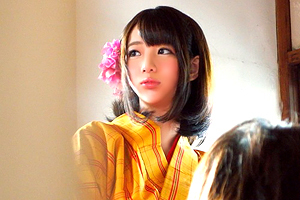 【素人ナンパ】着物を脱げばモッチリ美白乳！某お江戸テーマパークの看板娘