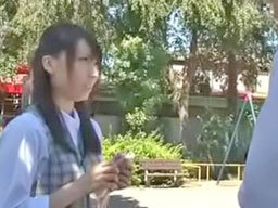 休憩中にナンパされ更衣室で交わるセックス♡
