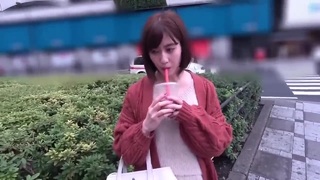 こんな出会いも…いいかも！美乳と美尻の女子大生をナンパしてMM号でハメ撮りのセックス！辛抱たまらず手を出してしまう本気の瞬間！