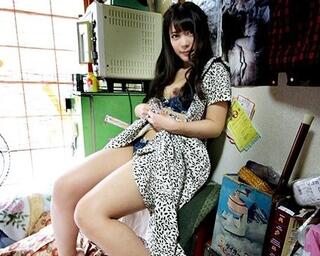 巨乳美人妻と不倫！何度も自分で連続イキしちゃう！