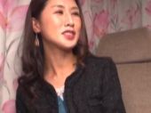 「ちょっと、緊張しちゃいますね♡」色気溢れる熟女をナンパしてホテルへ連れ込みハメ撮りセックス