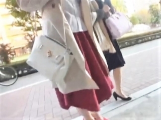 〖マジックミラー号〗三十路とは思えない可愛らしい雰囲気の熟妻たち ドスケベボディにフル勃起